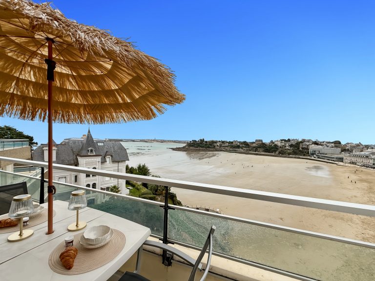 Le Crystal - Dinard - Plage de L'Ecluse